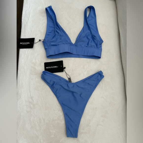 PrettyLittleThing cornflower blue two piece swimsuit US 4 - Picture 4 of 6